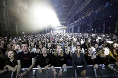 Deutsche Singer-Songwriter Nico Santos gastiert auf ihrer 