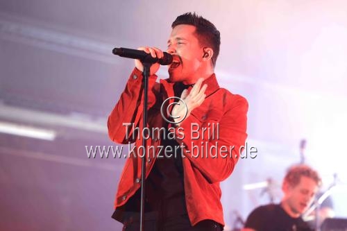 Deutsche Singer-Songwriter Nico Santos gastiert auf ihrer 