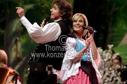 Deutsche Volksmusikgruppe Die Schäfer gastieren bei der Show 