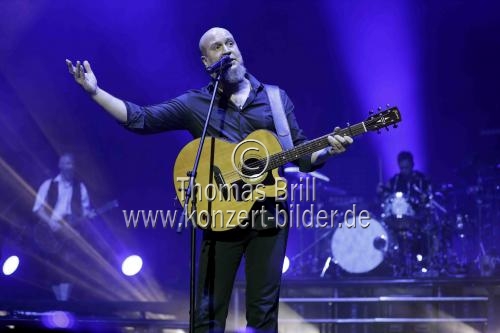 Deutsche Mittelalter-Folk-Rock-Band Schandmaul feiert ihr 