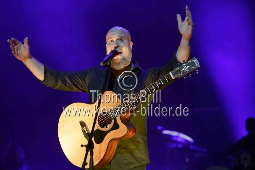 Deutsche Mittelalter-Folk-Rock-Band Schandmaul feiert ihr 