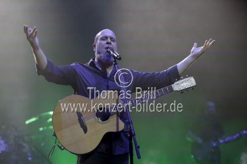 Deutsche Mittelalter-Folk-Rock-Band Schandmaul feiert ihr 