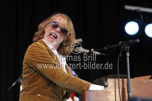 Ruhrpott-Komdiant Helge Schneider gastiert auf seiner 