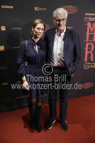 Jukebox-Musical Moulin Rouge! Das Musical feiert am 06. November 2022 im Musical Dome Köln Premiere (&copy; Thomas Brill)