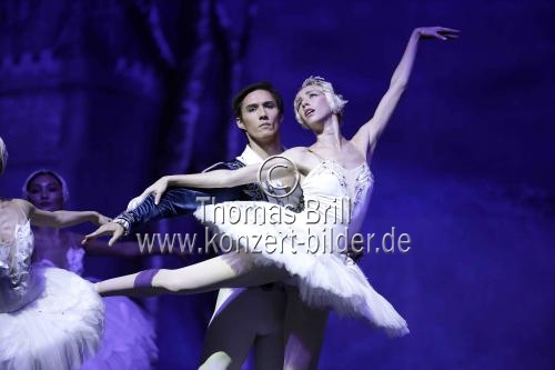 Das Russische Nationalballett aus Moskau gastiert mit Peter Iljitsch Tschaikowskys Schwanensee in der Lanxess Arena Köln (© Thomas Brill)