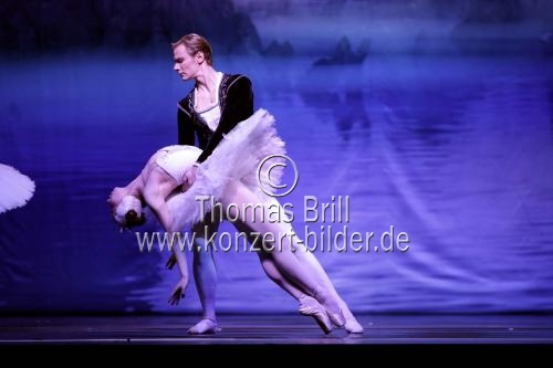 Das Russische Nationalballett aus Moskau gastiert mit Peter Iljitsch Tschaikowskys Schwanensee in der Lanxess Arena Köln (© Thomas Brill)