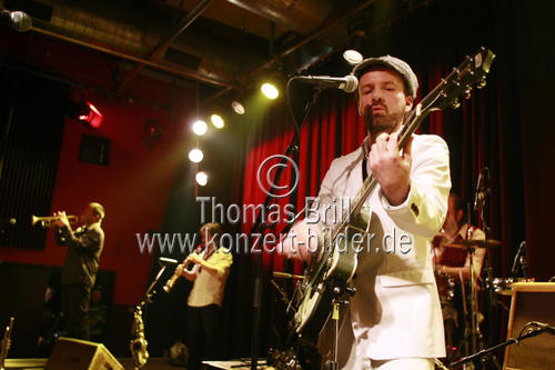 Deutsche Balkan-Pop-Band Shantel & Bucovina Club Orkestar gastierten mit DJ Stefan Hantel auf ihrer 