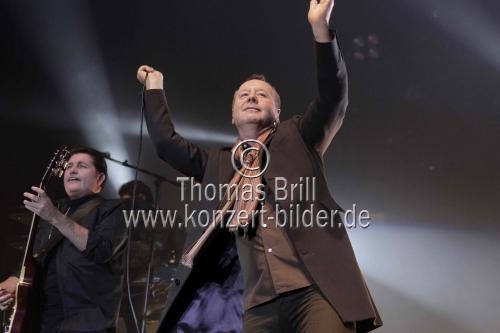 Schottische New Wave-Band Simple Minds gastiert auf ihrer 