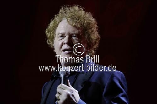 Britische Soulband Simply Red gastiert auf ihrer 
