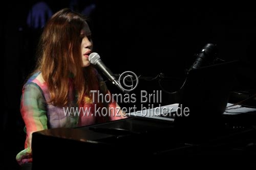 Österreichische Musikerin Anja Franziska Plaschg alias Soap&Skin gastiert auf ihrer 