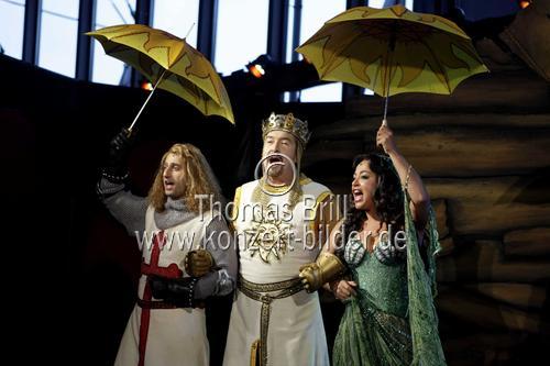 Pressekonferenz des Monty Python-Musicals SPAMALOT, das am 25. Januar 2009 im Musical Dome Köln seine Deutschlandpremiere feiern wird (© Thomas Brill)