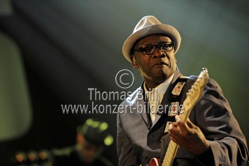 Englische 2-Tone Ska-Musikband The Specials gastiert auf ihrer 