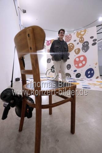 Deutsche Künstler Johannes Specks gastiert mit seiner Ausstellung „Bombogenese“ vom 02. Juli bis 22. August 2020 in der artothek Köln (&copy; Thomas Brill)