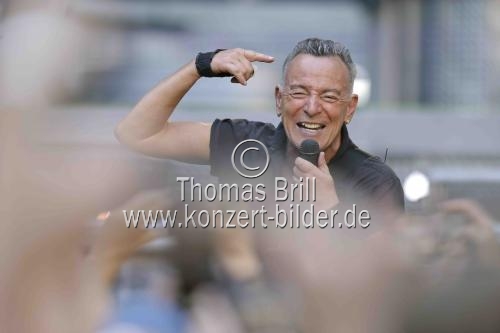 Amerikanischer Rockmusiker Bruce Springsteen gastiert mit seiner The E-Street-Band auf seiner 