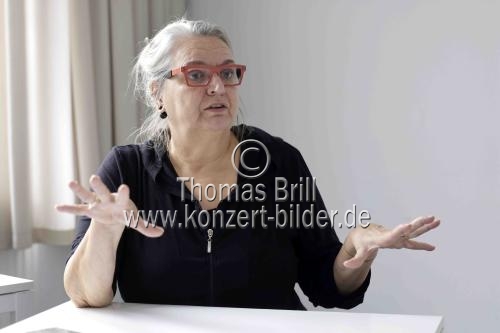 Künstlerische Leiterin Jutta Staerk im Interview bezüglich ihres 16 jährigen Engagement am COMEDIA Theater Köln (&copy; Thomas Brill)