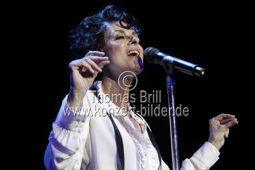 Britische Sängerin Lisa Stansfield gastiert auf ihrer 