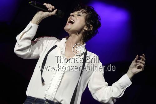 Britische Sängerin Lisa Stansfield gastiert auf ihrer 