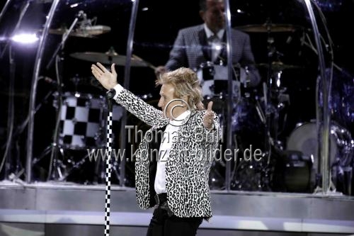 Britische Rock- und Pop-Sänger Rod Stewart gastiert auf seiner 