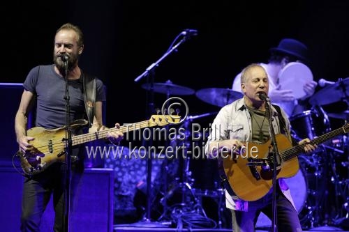Amerikanische Musiker Paul Simon und der britische Rock-Sänger Sting gastieren auf ihrer 