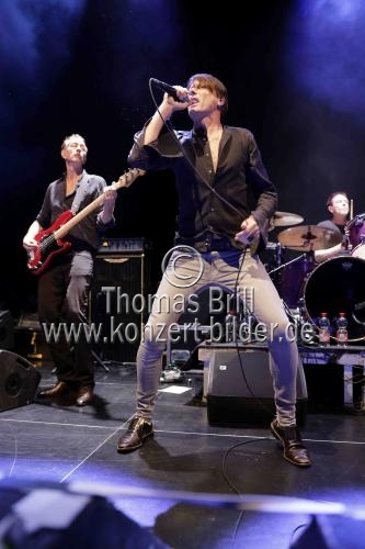 Britische Britpop-Rock-Band Suede gastiert auf ihrer 