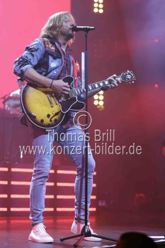 Finnische Rock-Band Sunrise Avenue gastiert auf ihrer 