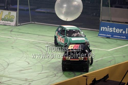 Fernsehmoderator Stefan Raab gastiert mit seiner „TV Total Autoball EM 2012“ in der Lanxess-Arena Köln (© Thomas Brill)