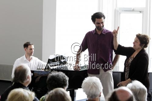 Amerikanische Sopranistin Helen Donath gibt einen Meisterkurs für das Internationale Opernstudio der Oper Köln im Foyer der Oper Köln (© Thomas Brill)