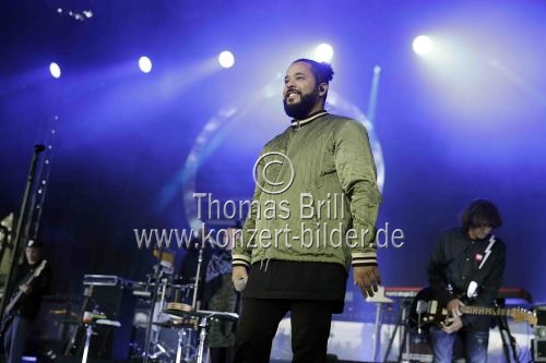 Deutsche Musiker Adel Tawil gastiert auf seiner 