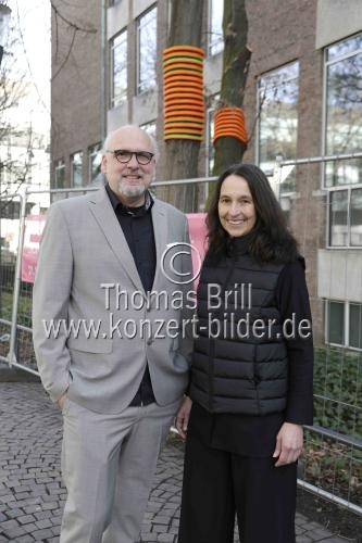 Die Ausstellung „Textile Baumskulpturen – Urbane Zeichen“ des Künstlerpaars Barbara Esser und Wolfgang Horn gastiert vom 26. Februar bis Oktober 2026 im Museum für Angewante Kunst in Köln (&copy; Thomas Brill)