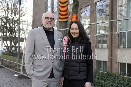 Die Ausstellung „Textile Baumskulpturen – Urbane Zeichen“ des Künstlerpaars Barbara Esser und Wolfgang Horn gastiert vom 26. Februar bis Oktober 2026 im Museum für Angewante Kunst in Köln (&copy; Thomas Brill)