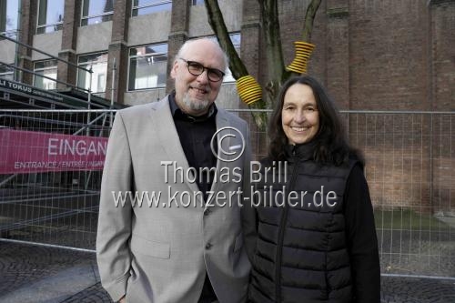Die Ausstellung „Textile Baumskulpturen – Urbane Zeichen“ des Künstlerpaars Barbara Esser und Wolfgang Horn gastiert vom 26. Februar bis Oktober 2026 im Museum für Angewante Kunst in Köln (&copy; Thomas Brill)
