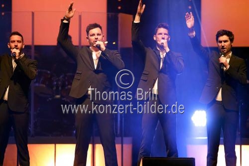 Deutsch-Britische Coverband The 12 Tenors gastieren auf ihrer 