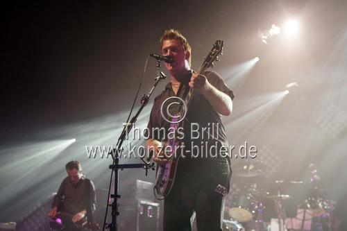 Amerikanische Hard-Rock-Supergroup Them Crooked Vultures gastiert auf ihrer 