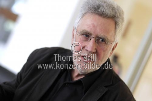 Geschäftsführer des Alten Pfandhaus Köln Dieter Tiedemann im Interview bezüglich des Jubiläums Fünf Jahre Altes Pfandhaus  (© Thomas Brill)