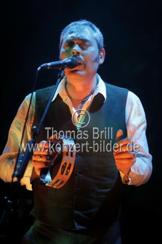 Britische alternativ Gitarren-Pop-Band Tindersticks gastiert auf ihrer 