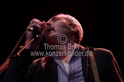 Britische alternativ Gitarren-Pop-Band Tindersticks gastiert auf ihrer 