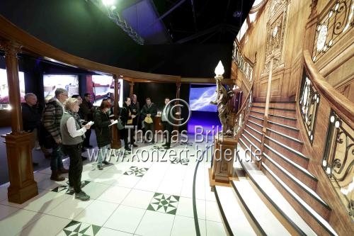 Die Ausstellung „Titanic: Eine Immersive Reise“ gastiert vom 07. Februar bis 29. Juni 2025 im Ex-Autohaus, Oskar-Jäger-Straße 99 in Köln (&copy; Thomas Brill)