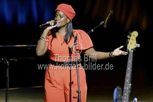 GLOW UP – Demokratie feiern! in der Kölner Philharmonie (&copy; Thomas Brill)