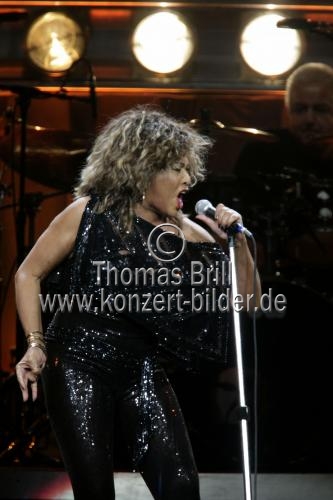 Amerikanische Rock-Sängerin Tina Turner eröffnet ihre 