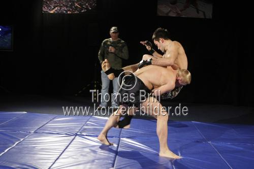 Pressekonferenz UFC Ultimate Fighting Championship am 13. Juni 2009 in derLanxess-Arena Köln (© Thomas Brill)