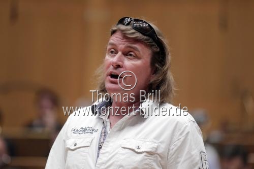 Deutsche Tenor Klaus Florian Vogt gastiert in Begleitung der Wiener Philharmoniker unter der Leitung des britischen Dirigenten Daniel Harding in der Philharmonie Köln (&copy; Thomas Brill)