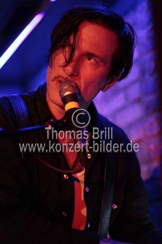 Amerikanische Sänger Butch Walker gastiert mit seiner and The Black Widows auf seiner 