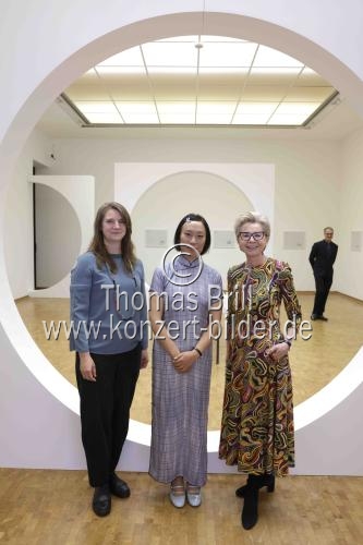 Chinesische Künstlerin Evelyn Taocheng Wang ist die Wolfgang-Hahn-Preisträgerin Köln 2025 im Museum Ludwig Köln (&copy; Thomas Brill)