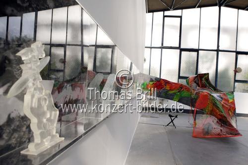 Gruppenausstellung der Galerien Schmidt Maczollek, Michael Wiesehöfer und Thomas Zander im WAREHOUSE, Bonnerstraße 448, Köln (© Thomas Brill)