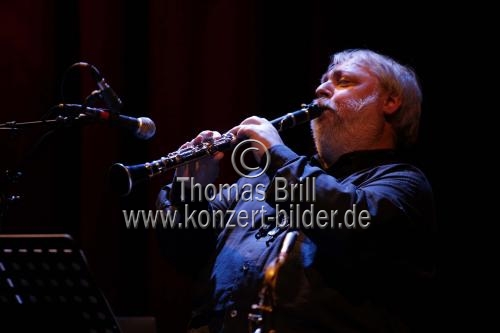 Deutsche Schauspieler Jan-Gregor Kremp gastiert in Begleitung von Olaf Weiden auf seiner 