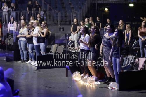 Deutscher Sänger Wincent Weiss gastierte auf seiner 