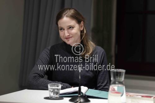 Deutsche Schriftstellerinnen Sandra Kegel und Sabine Küchler stellen ihre 