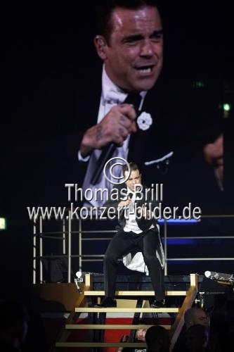 Britischer Rock-Star Robbie Williams gastiert auf seiner 
