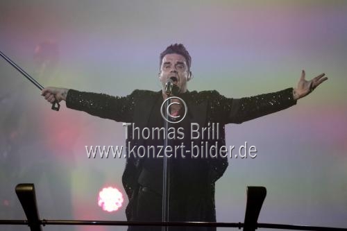 Britischer Rock-Star Robbie Williams gastiert auf seiner 