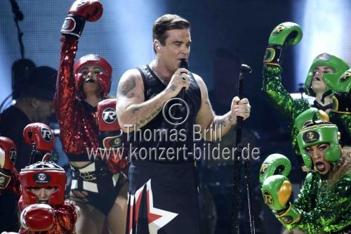 Britischer Rock-Star Robbie Williams gastiert auf seiner 